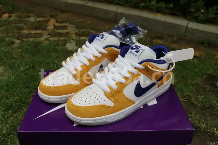 Authentic Nike Dunk SB Pro “Laser Orange” 