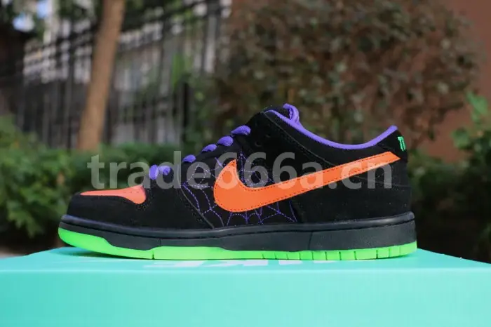 Authentic Nike SB Dunk Low “Night of Mischief” 