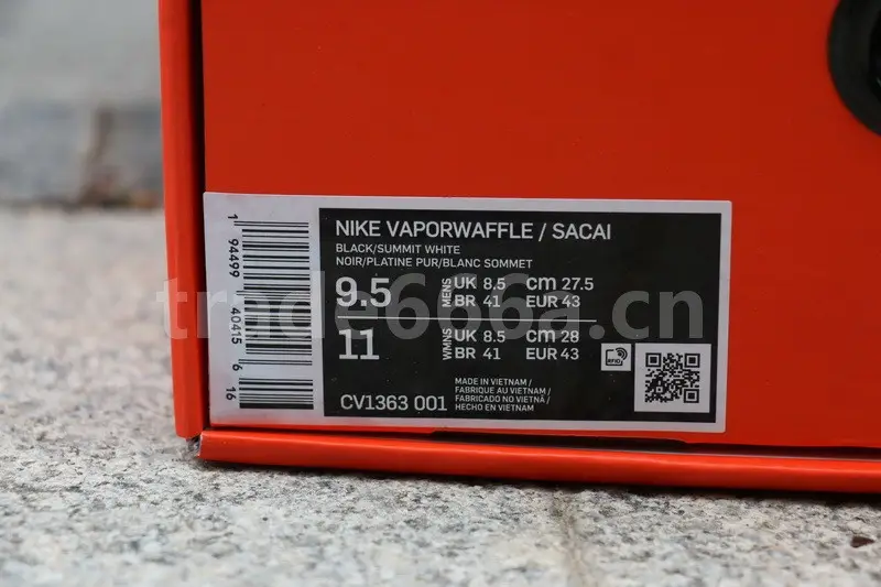 Authentic Sacai x Nike Pegasus VaporFly SP Black 