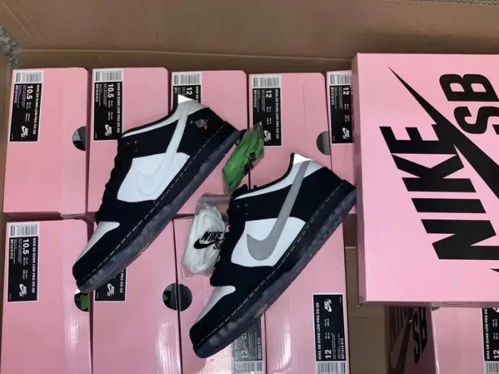 Authentic Nike SB Dunk Low “Panda Pigeon” 