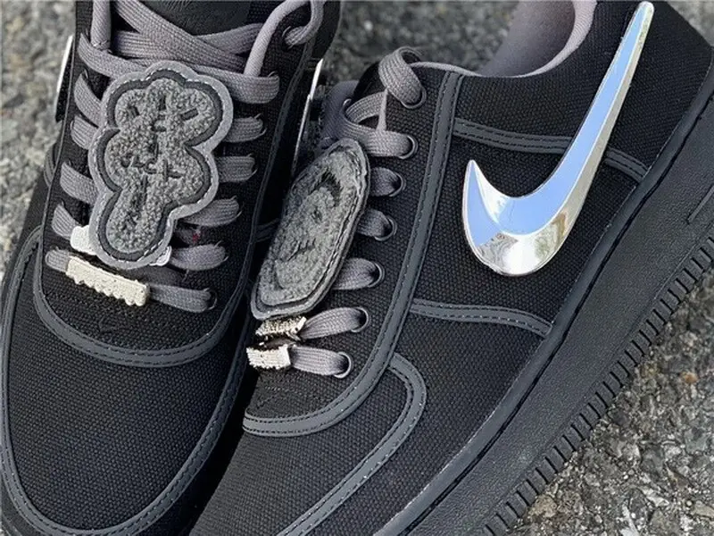Authentic Nike Air Force 1 x Travis Scott 