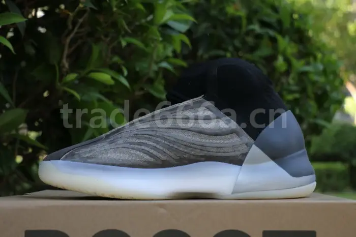 Authentic Yeezy Quantum “Barium” 
