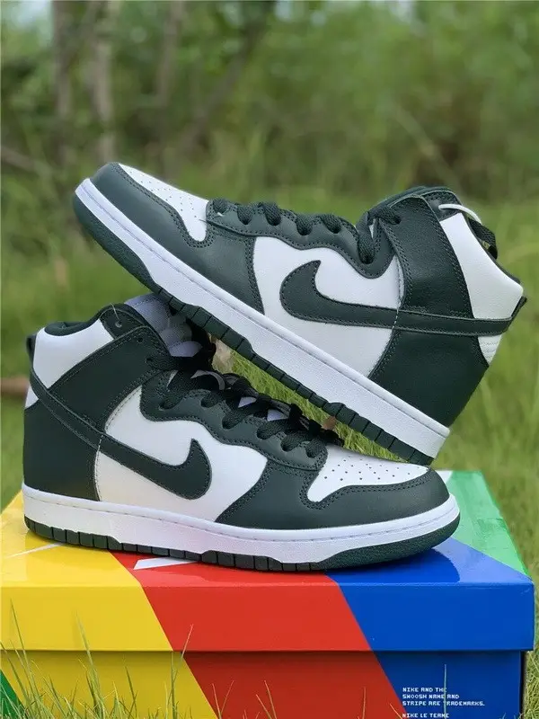 Authentic Nike Dunk High SP “Pro Green” Women size BBCFA2409