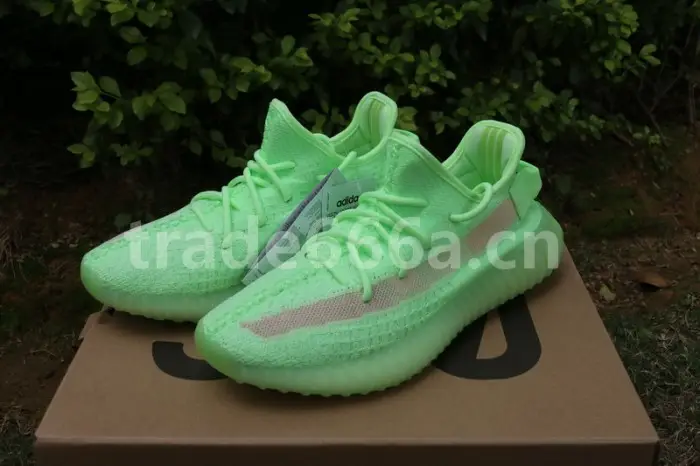 Authentic AD Yeezy 350 Boost V2 “Glow” FFFA1567