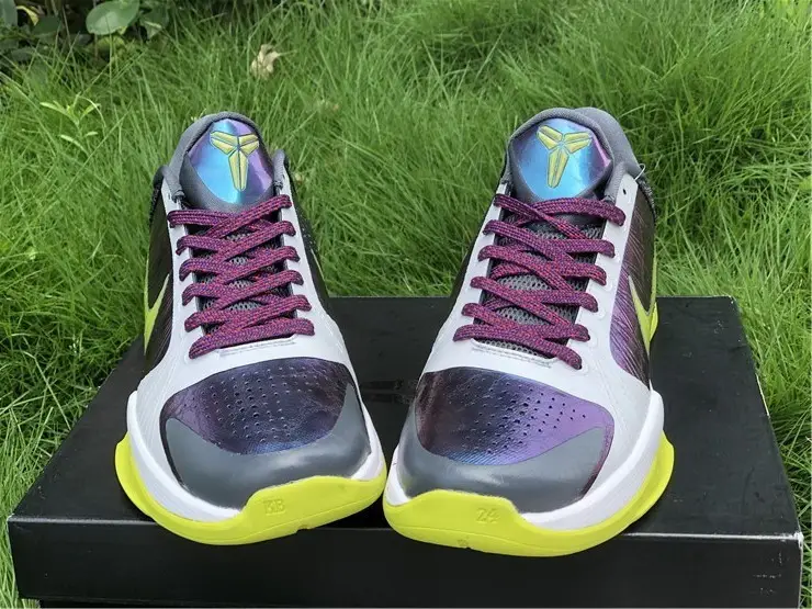 Authentic Nike Zoom Kobe V Protro “Chaos” 