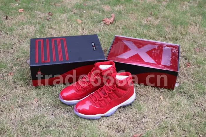 Authentic Air Jordan 11 Chicago 