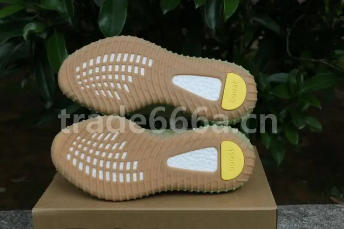 Authentic Yeezy Boost 350 V2 “Sulfur” 