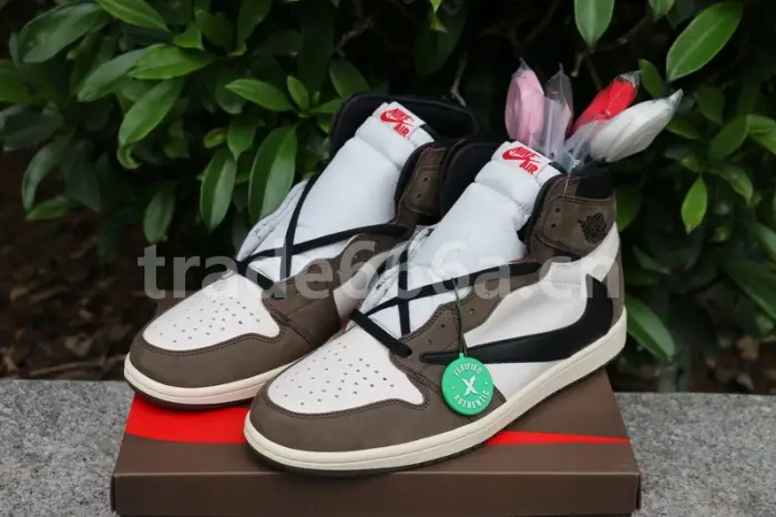 Authentic Travis Scott x Air Jordan 1 High OG TS SP 