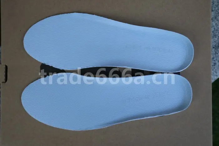Authentic Yeezy Boost 350 V2 Linen 