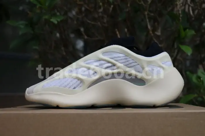 Authentic Yeezy 700 V3 “Azael” 