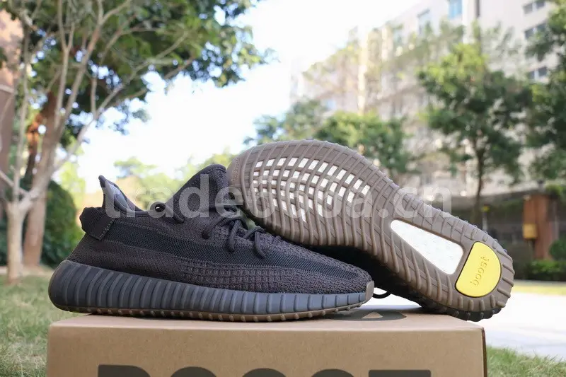 Authentic Yeezy Boost 350 V2 “Cinder” 