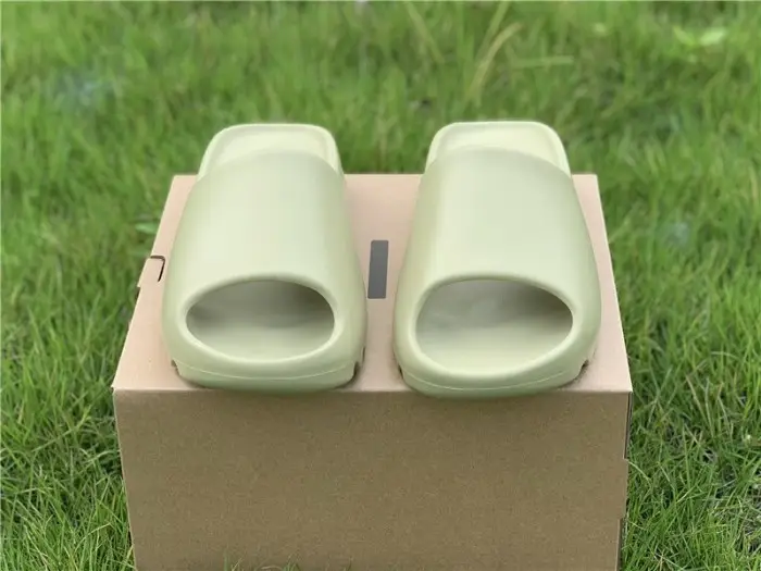 Yeezy Slide-003 