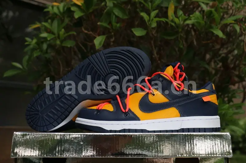 Authentic OFF-WHITE x Nike Dunk Low “University Gold” GS 