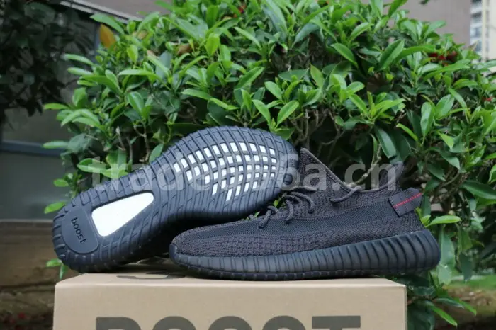 Authentic Yeezy Boost 350 V2 Static Black full-reflective 