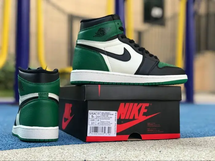 Authentic Air Jordan 1 High OG “Pine Green” GS 