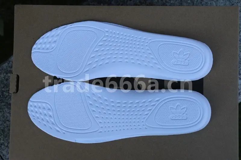 Authentic Yeezy Boost 350 V2 Linen 