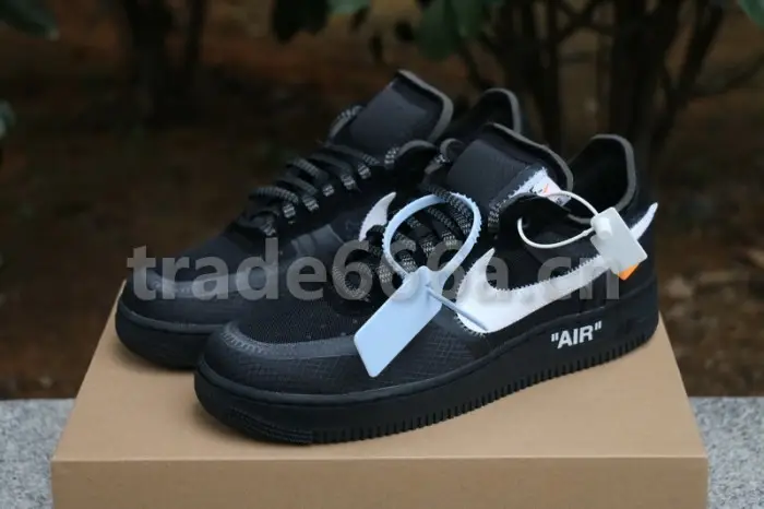 Authentic OFF-WHITE x Nike Air Force 1 Low Black 