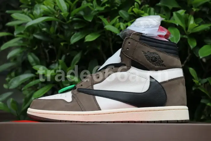 Authentic Travis Scott x Air Jordan 1 High OG TS SP 