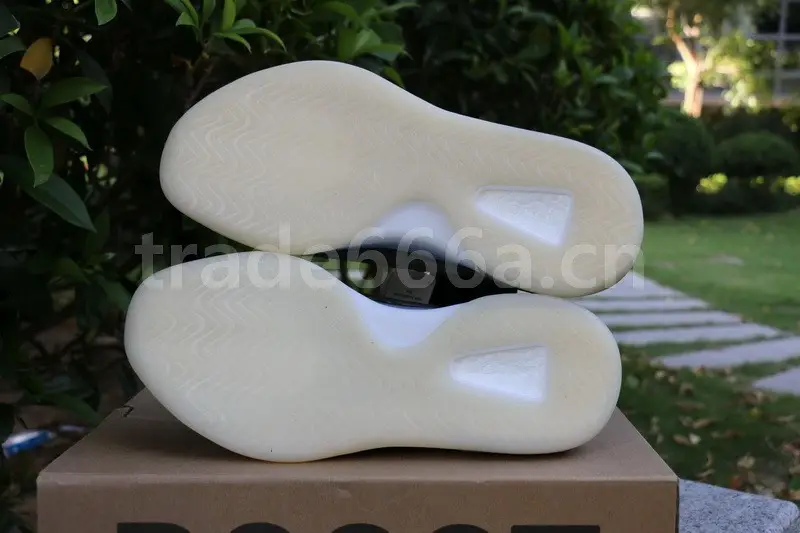 Authentic Yeezy Quantum “Barium” 
