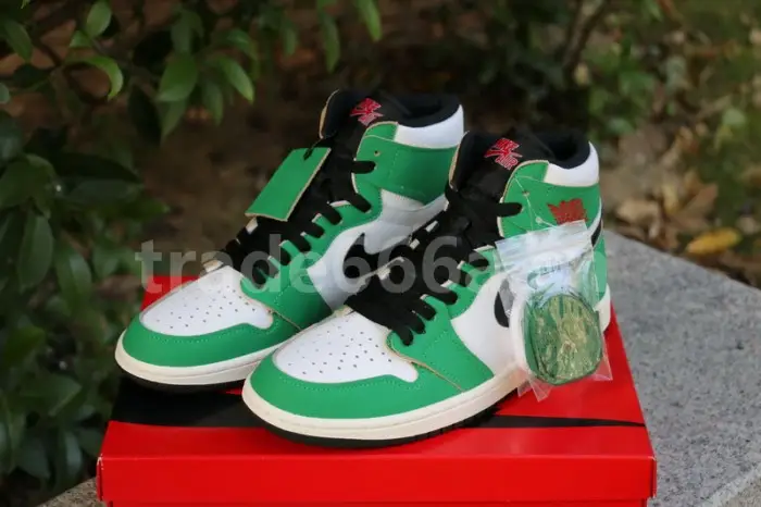 Authentic Air Jordan 1 High OG WMNS “Lucky Green” FBACC374
