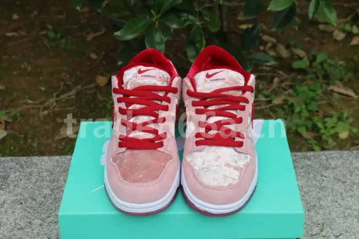 Authentic StrangeLove x Nike SB Dunk Low SB 