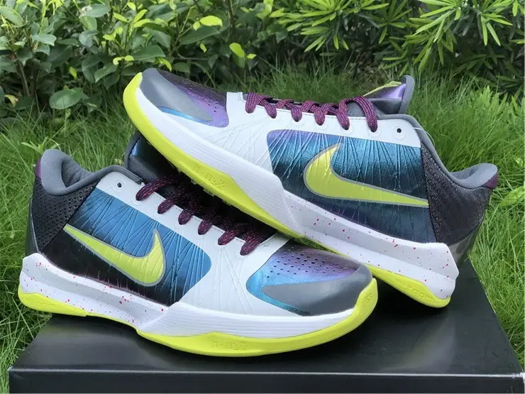Authentic Nike Zoom Kobe V Protro “Chaos” 