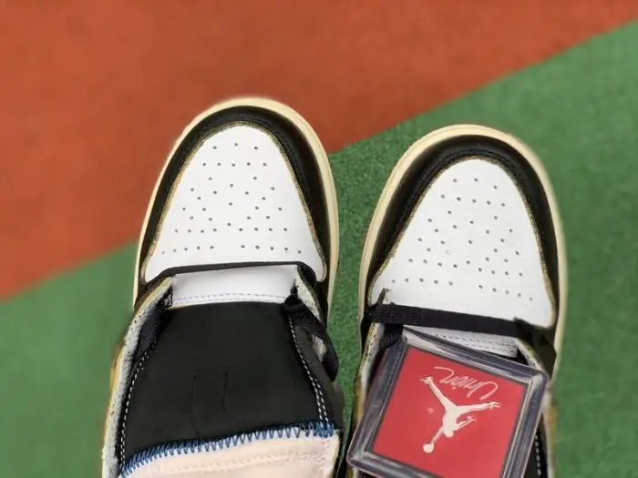 Authentic Union x Air Jordan 1 Retro High OG NRG White Red GS 