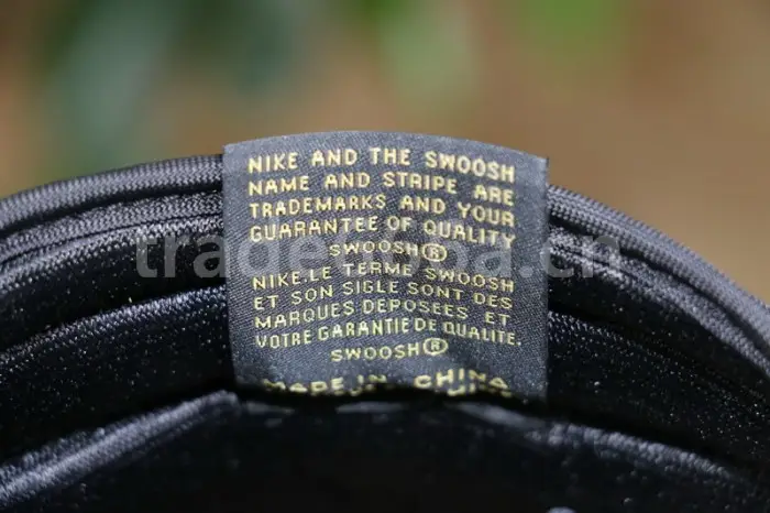 Authentic Air Jordan 1 High “Black Metallic Gold” 