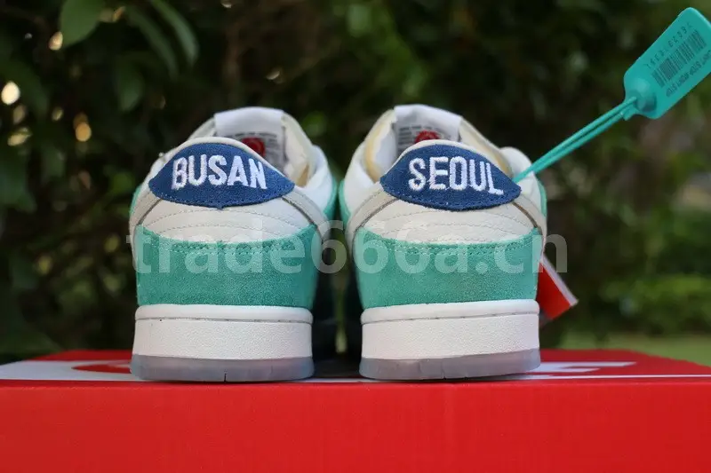 Authentic Kasina x Nike Dunk Low 