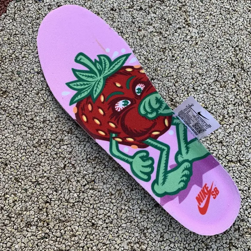Authentic Nike SB Dunk High “Strawberry Cough” 