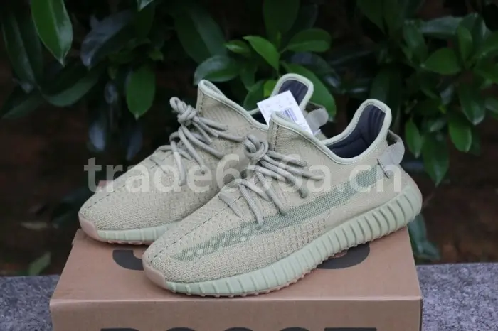 Authentic Yeezy Boost 350 V2 “Sulfur” 