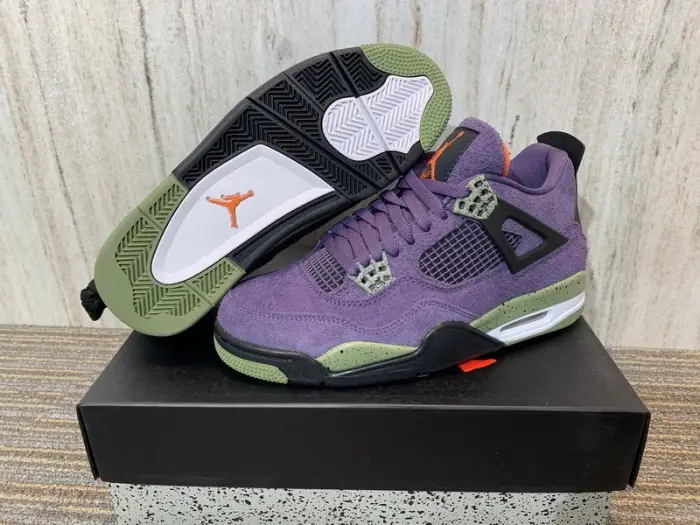 Authentic Air Jordan 4“Canyon Purple” Women size AABA84