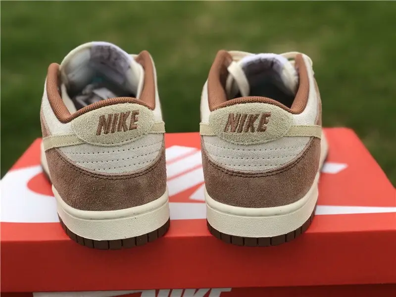 Authentic Nike Dunk Low PRM “Medium Curry” 