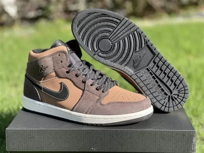 Authentic Air Jordan 1 Mid Brown 