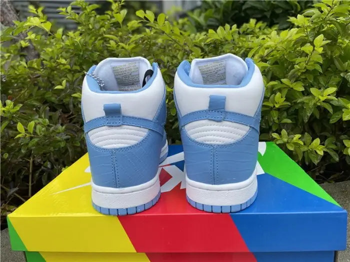 Authentic Supreme X Nike SB Dunk High Pro Blue 