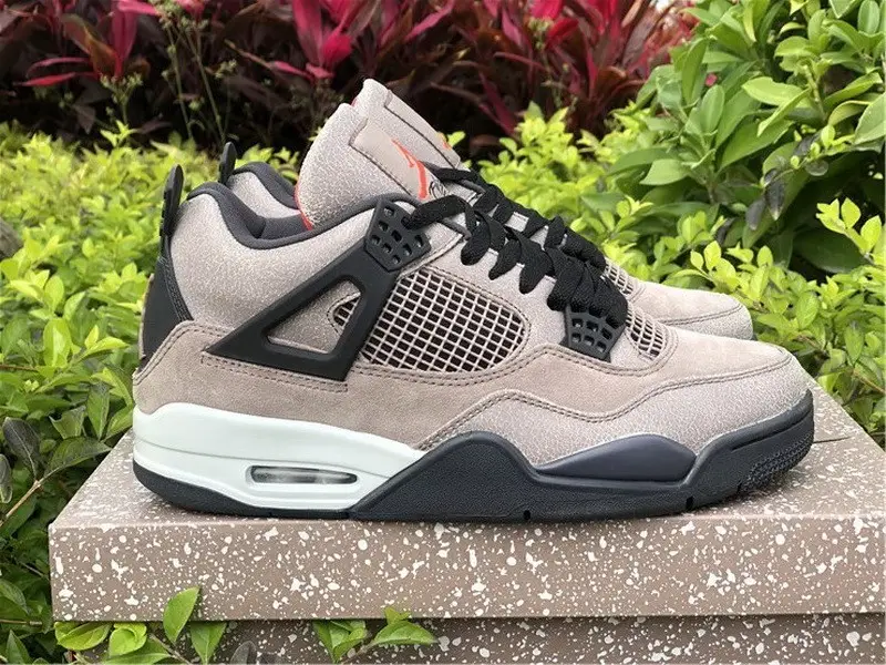 Authentic Air Jordan 4 “Taupe Haze” 
