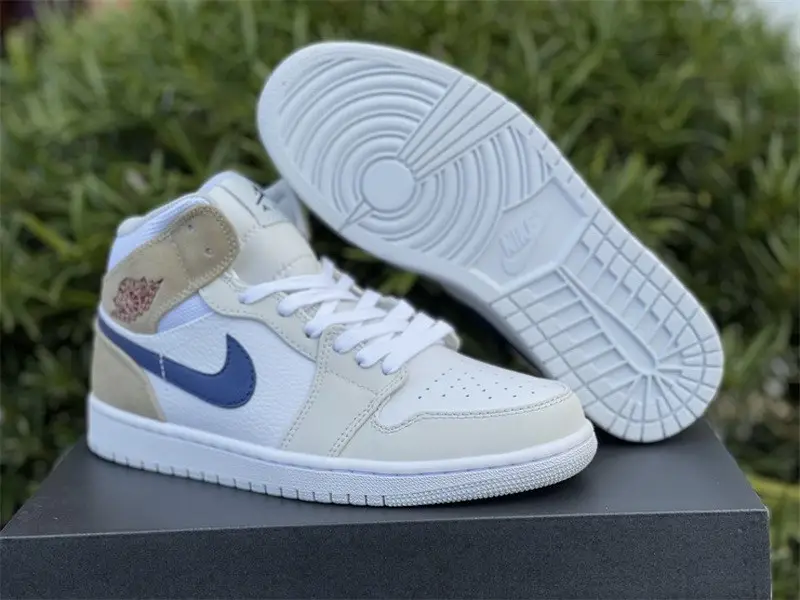 Authentic Air Jordan 1 Mid White Khaki GS 