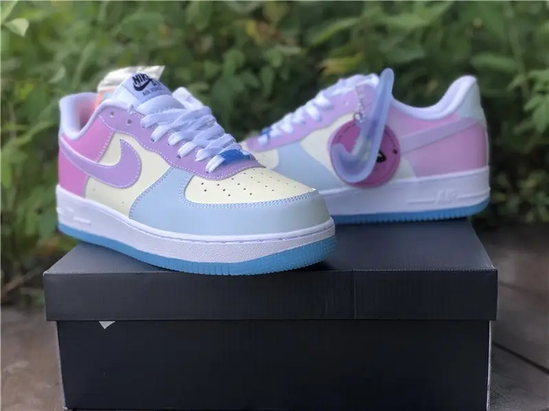 Authentic Nike Air Force 1 '07 LX Photochromic 