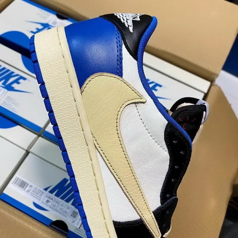 Authentic Travis Scott x Air Jordan 1 Low 