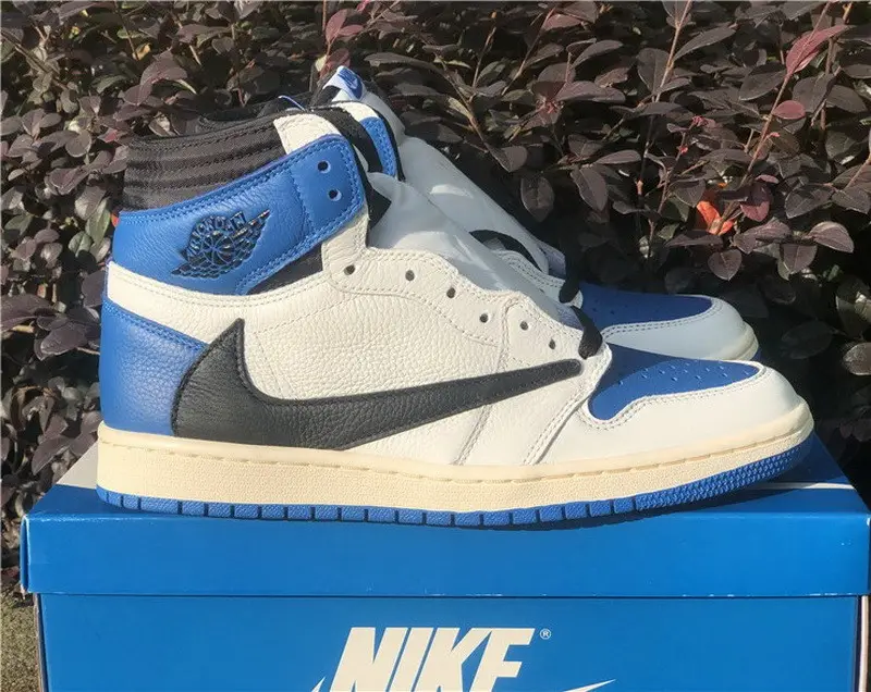 Authentic Travis Scott x Fragment x Air Jordan 1 