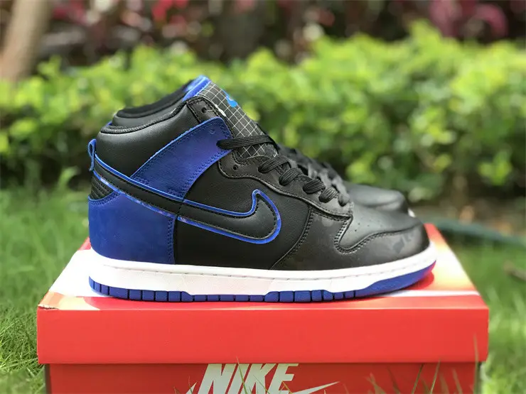 Authentic Nike Dunk High “Blue Camo” 