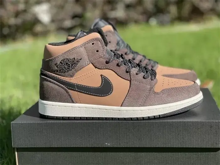 Authentic Air Jordan 1 Mid Brown 