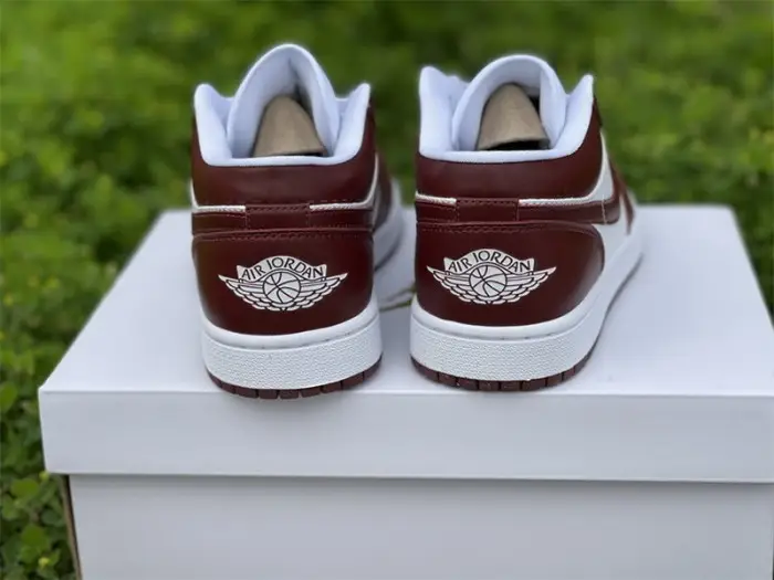Authentic Air Jordan 1 Low Team Red 