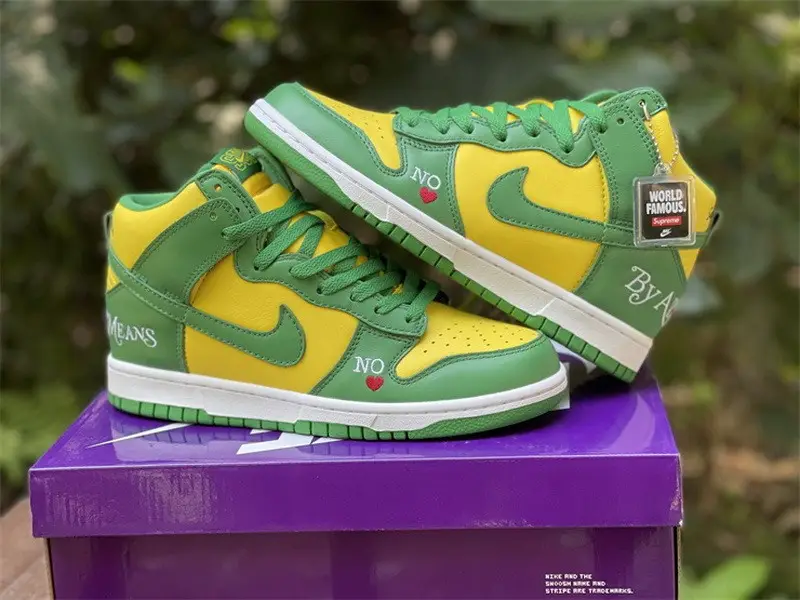 Authentic Supreme x SB Dunk High “Brazil” 