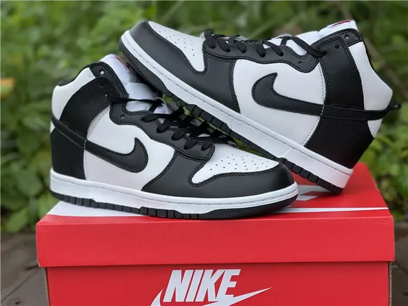 Authentic Nike Dunk High Black White 