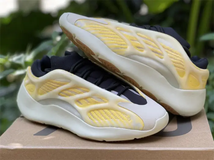Authentic Yeezy 700 V3 “Mono Safflower” 