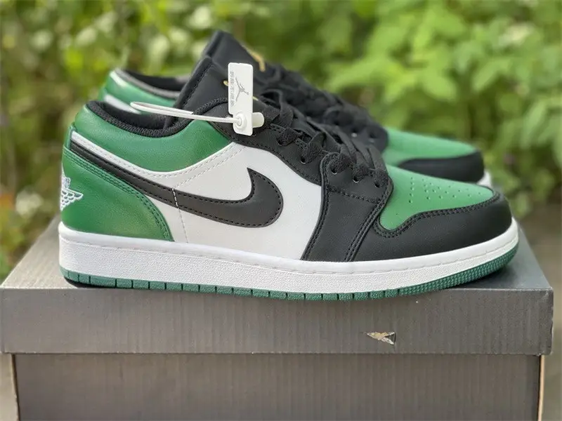 Authentic Air Jordan 1 Low Pine Green 