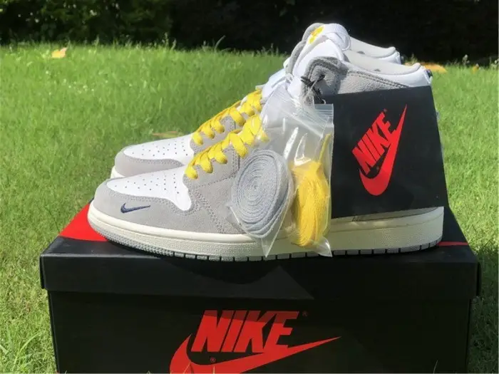 Authentic Air Jordan 1 Switch “Light Smoke Grey” 