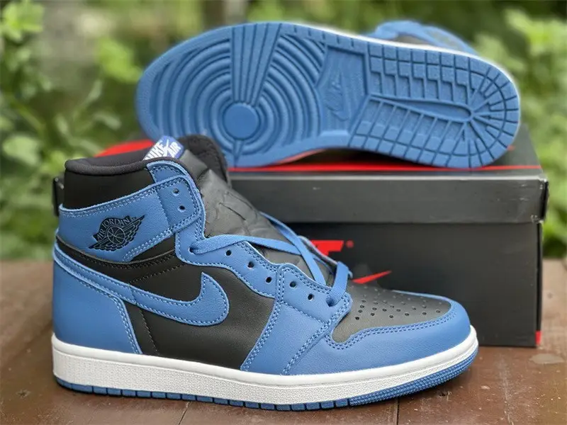 Authentic Air Jordan 1 High OG “Dark Marina Blue” 