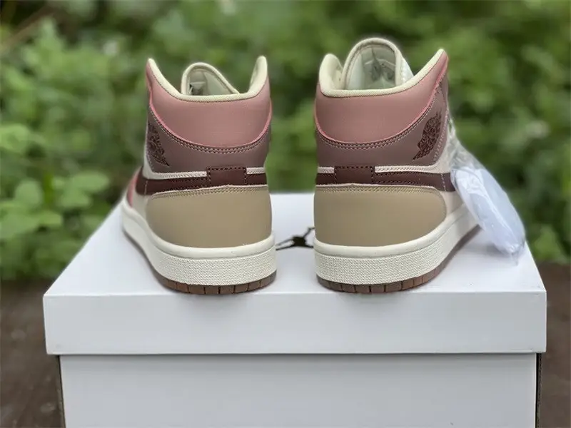Authentic Air Jordan 1 Mid “Brown Pink” 
